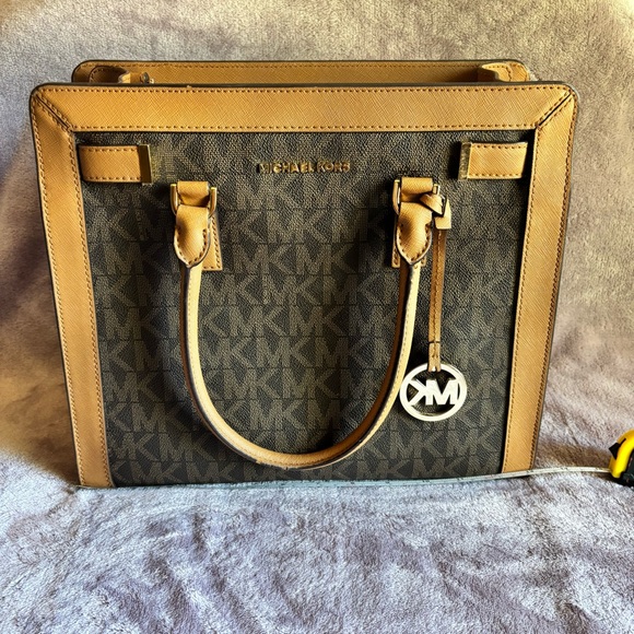 MICHAEL Michael Kors Handbags - MICHAEL Michael Kors Dillon satchel
